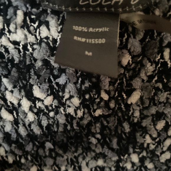 Sweater - Picture 3 of 4